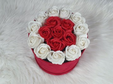 Flowerboxfsrr lbloemenkadomoederdagvalentijnsdagkunstbloemenflowersoapgrootrood 1